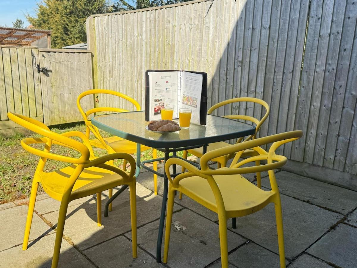 Horizon House, Stunning 2-Bedroom Flat 1, Parking, Netflix, Oxford Esterno foto