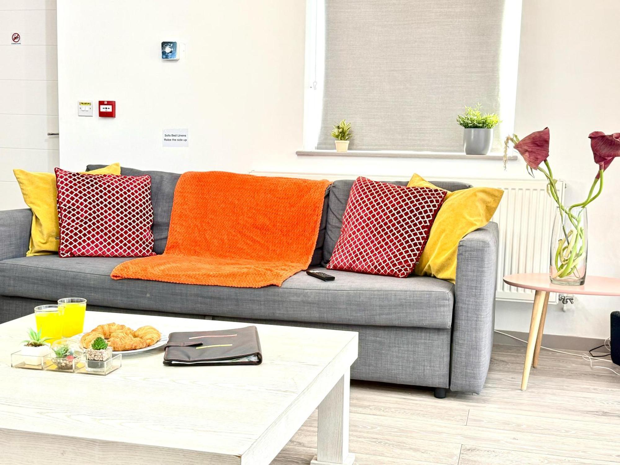 Horizon House, Stunning 2-Bedroom Flat 1, Parking, Netflix, Oxford Esterno foto